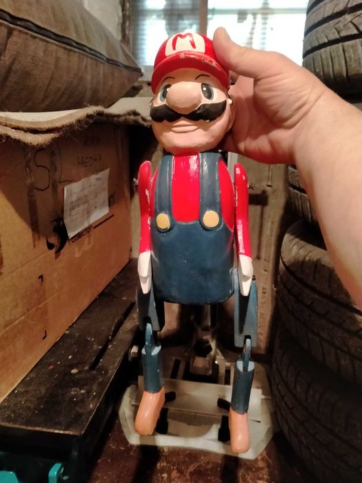 Дървена кукла Супер Марио