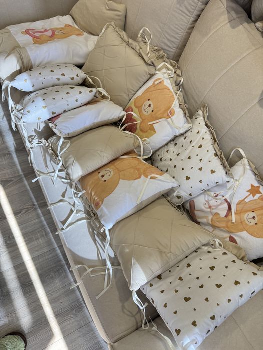 Бортики на детскую кроватку