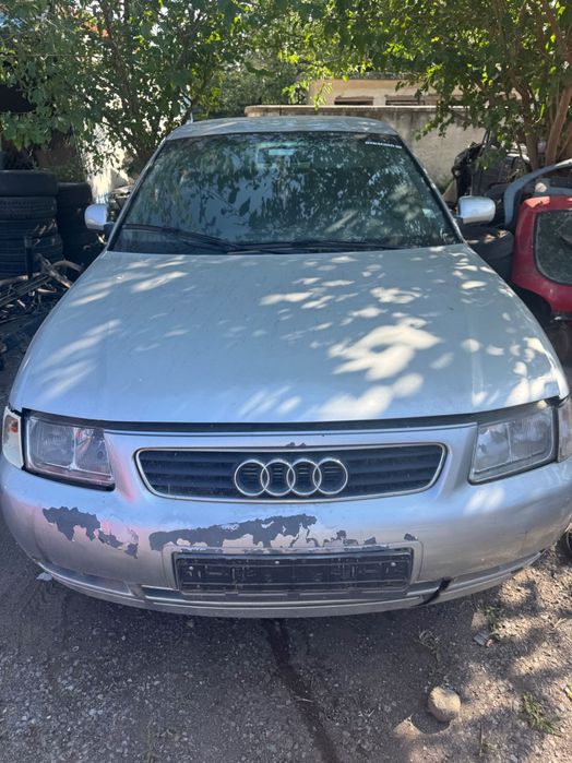 Audi A3 1.9  дизел автоматик