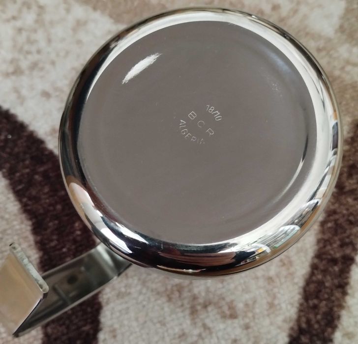 Кана за разпенване на мляко от масивна неръждаема стомана. 500 мл.