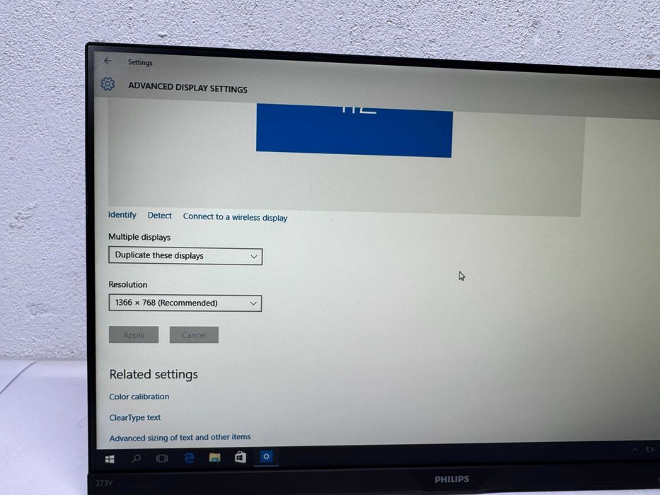 Монитор - Philips 273V7Q / 27 inch
