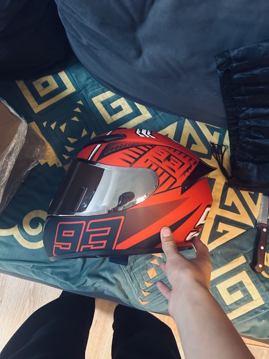 Шлем на мапед бу