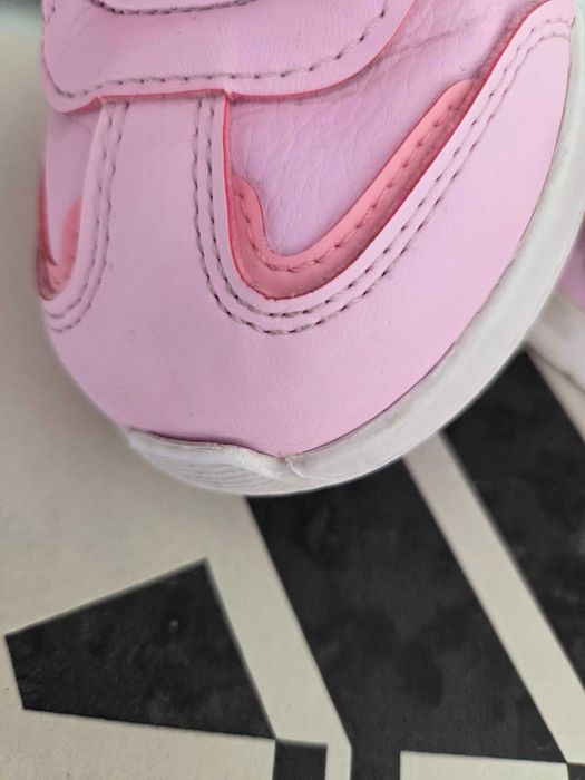 Маратонки Adidas, 25 1/2