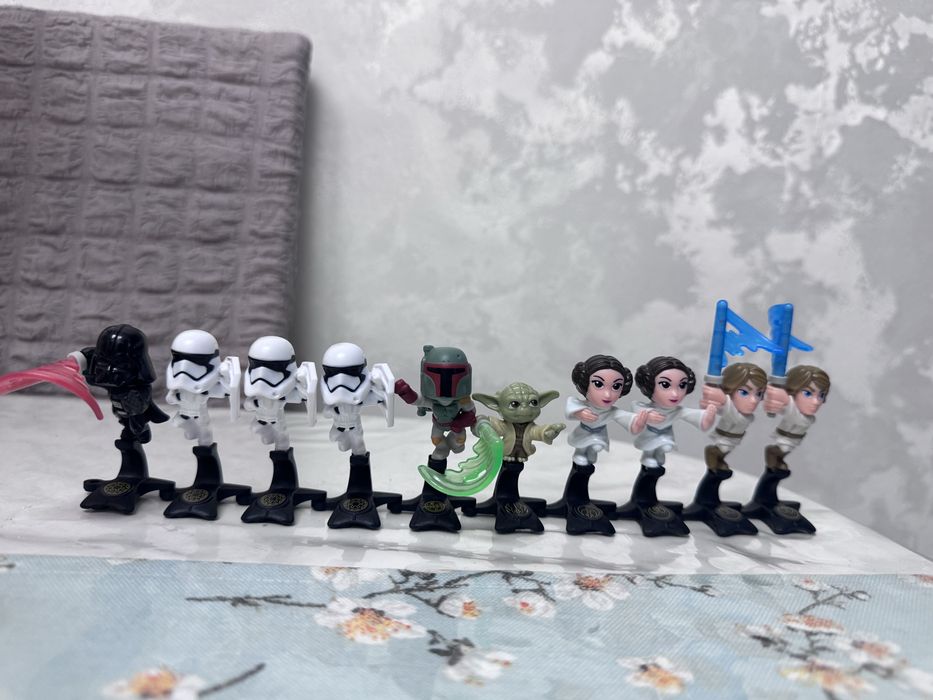 Фигурки киндер звездные войны