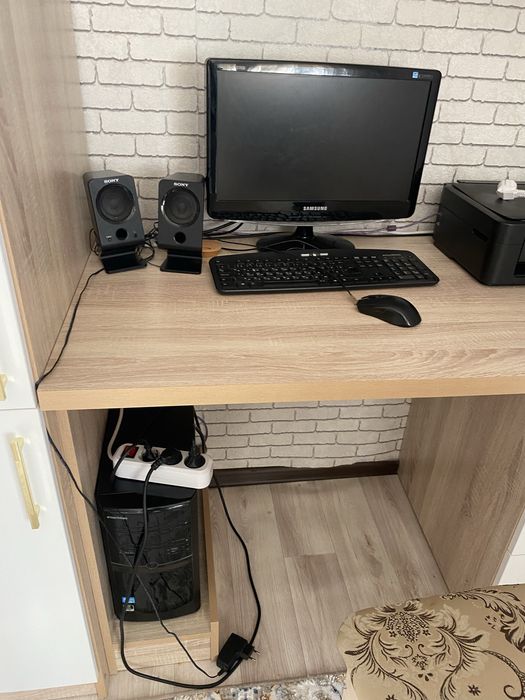 Срочно компюьтер сатылады