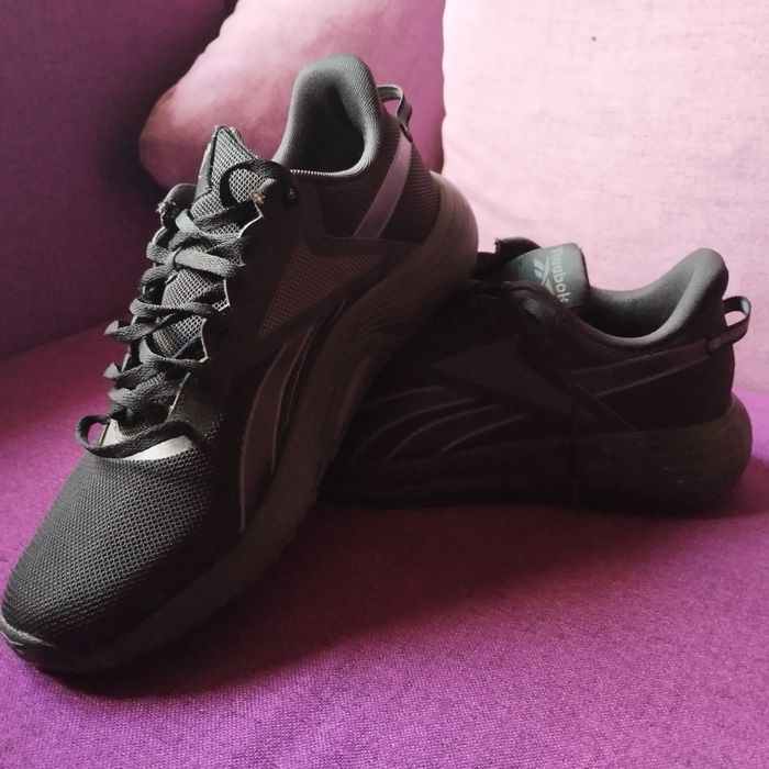 Маратонки Reebok>>