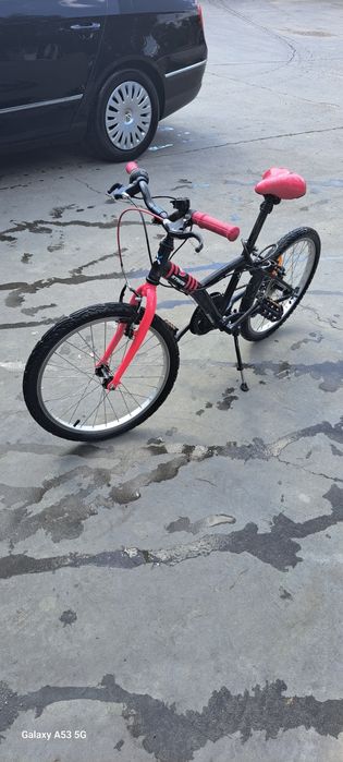 Bicicleta pentru fete