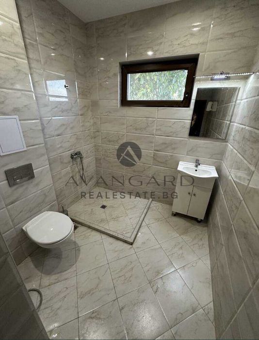 Продава се Къща в с. Брестник, Област Пловдив - 250 кв.м за 731 €/кв.м - Снимка #7