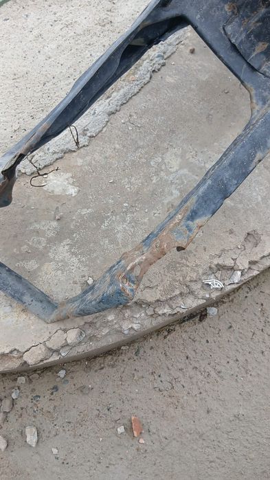 Продам телевизор на пассат б3