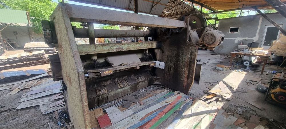 Temir qaychi Glatina 12mm