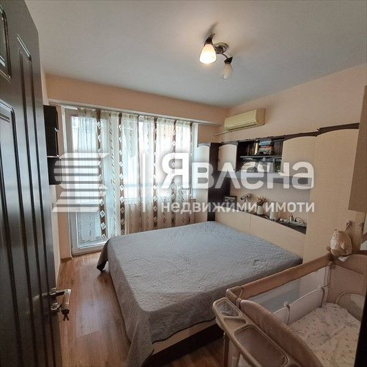 Продава се Тристаен апартамент в Варна, Колхозен пазар - 75 кв.м за 1946 €/кв.м - Снимка #2