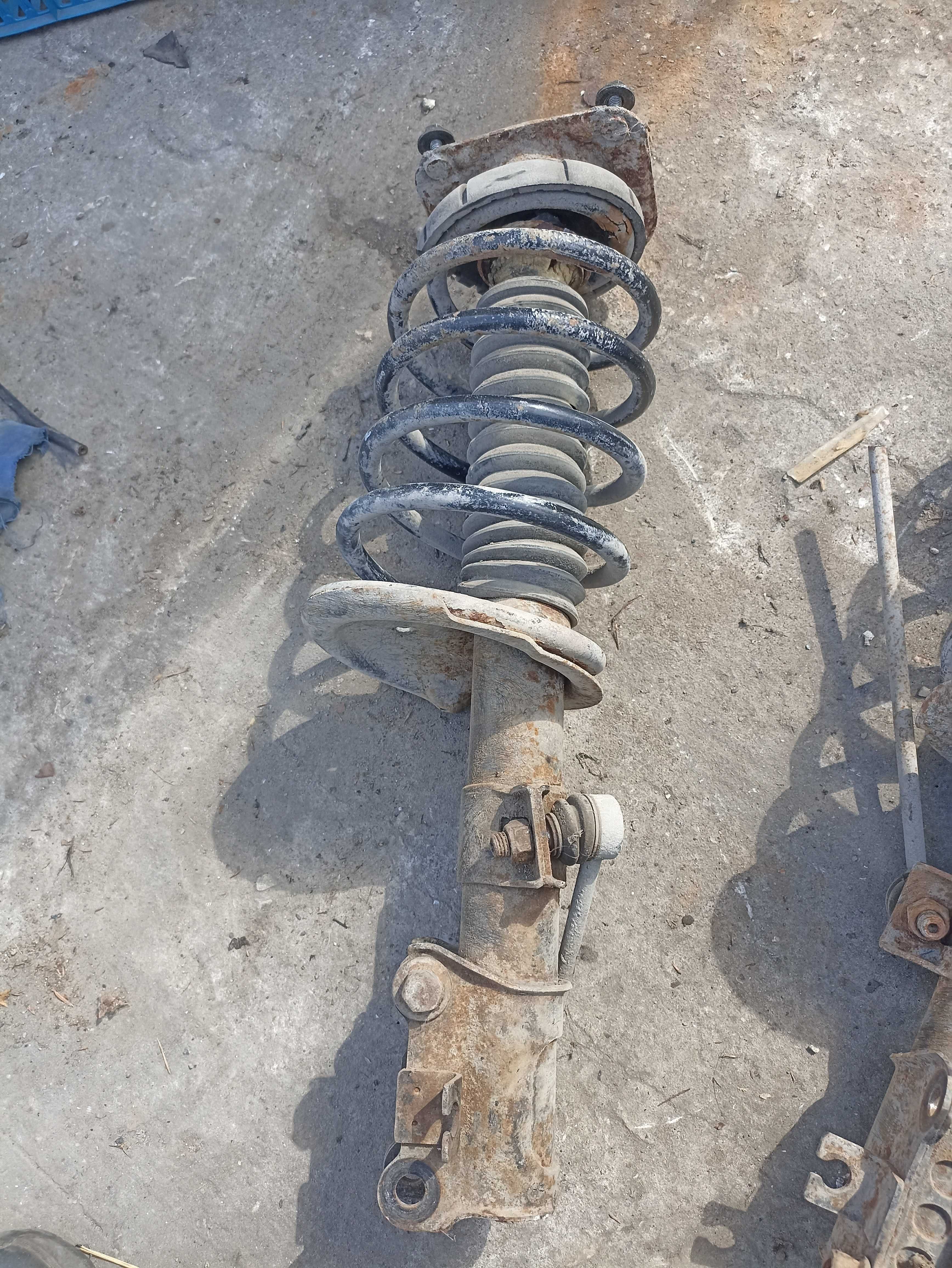 Предни амортсьори за Волво В70 С60 / Volvo V70 S60 гр. Варна Западна ...