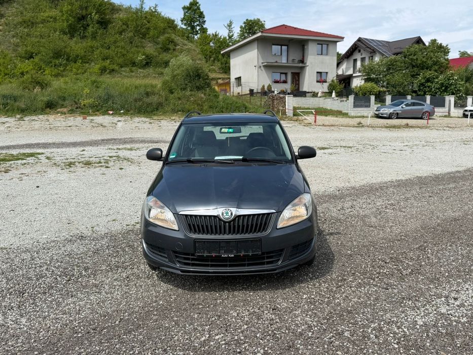 Vans Skoda Fabia 1.6 TDI Euro 5 Recent Adusa