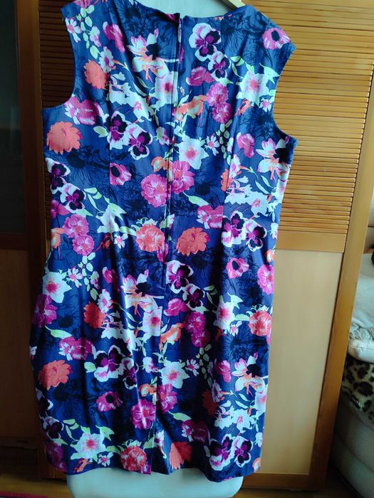 Платье футляр р.54-56