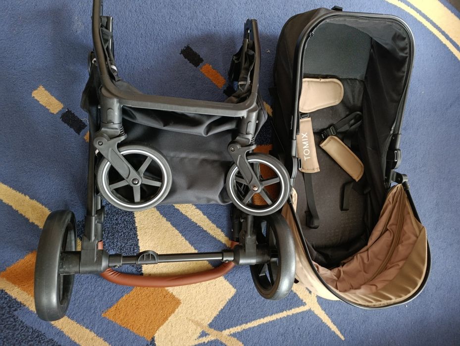 Продам детскую коляску