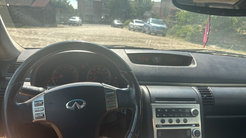 INFINITI G35 2006 — imagine 5