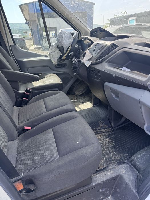 Ford transit 2016 avariat