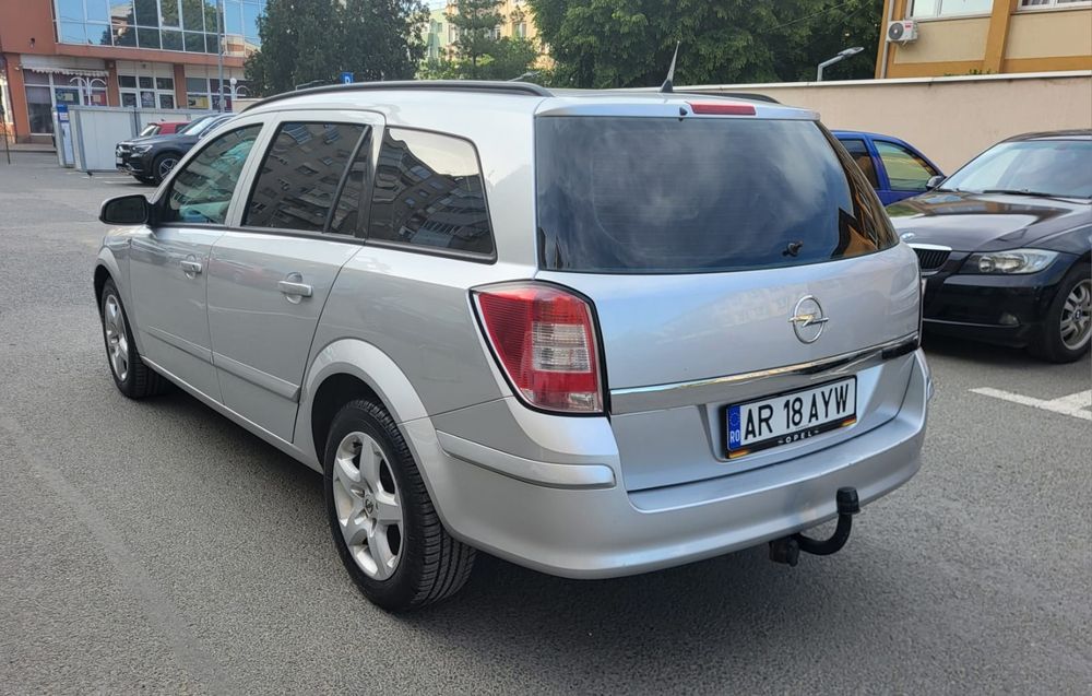 Opel Astra H an 2008 ,motor 1.7 TDI proprietar,acte la zi !