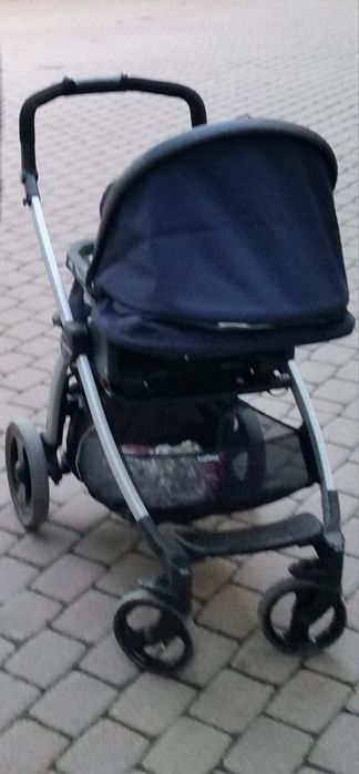 Продается  коляска  Peg-perego