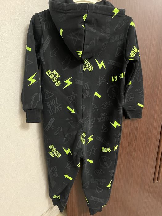 Продам комбинезон!