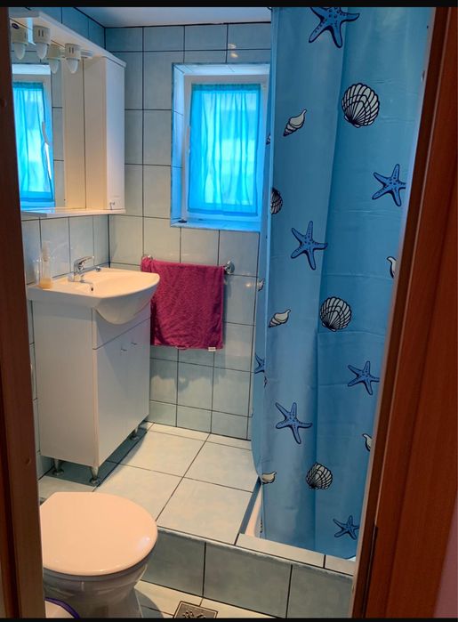 Inchiriez apartament 2 camere Tirgu Ocna