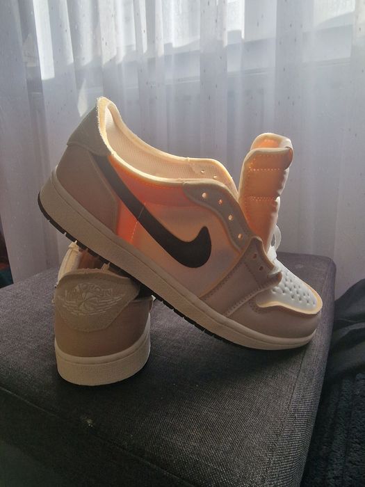 Air Jordan 1 Retro Low OG EX 'Coconut Milk'