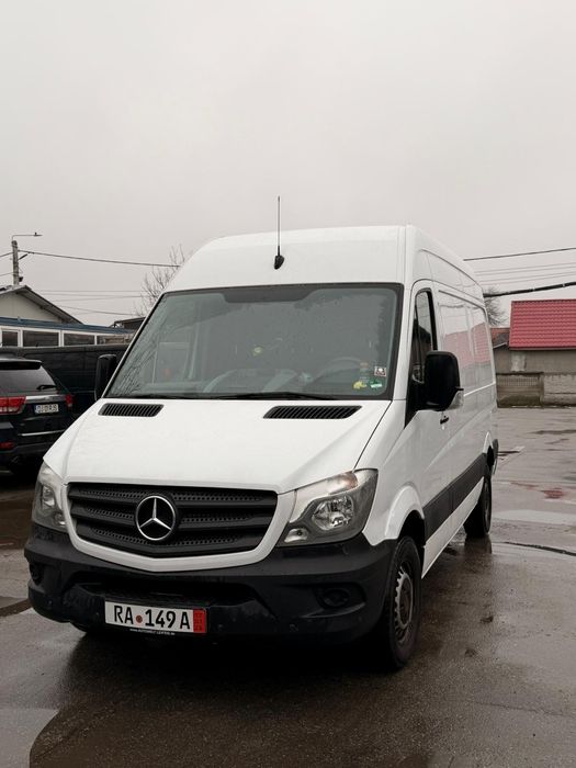 Mercedes-Benz  Sprinter
