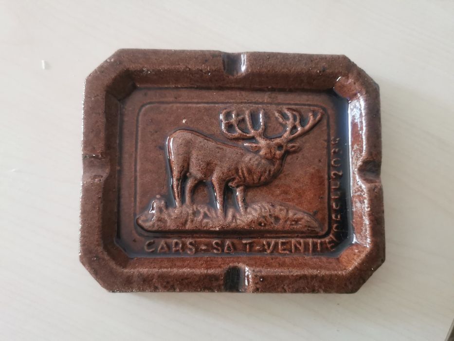 Scrumieră ceramică