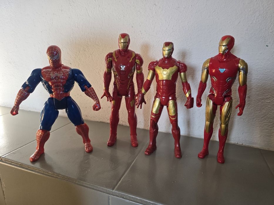 Играчки различни