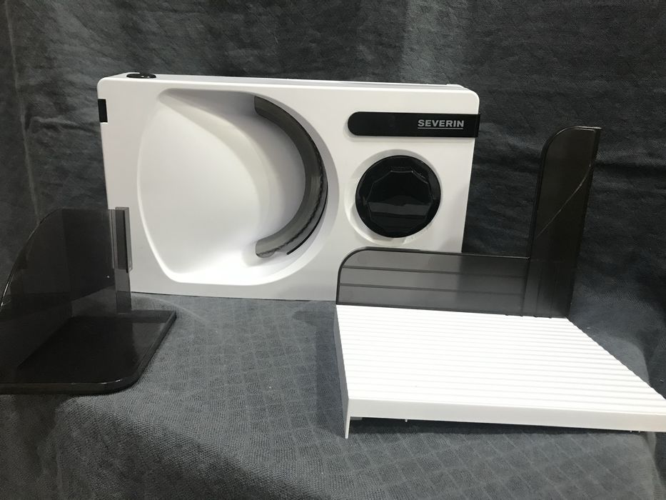 Универсална резачка Severin