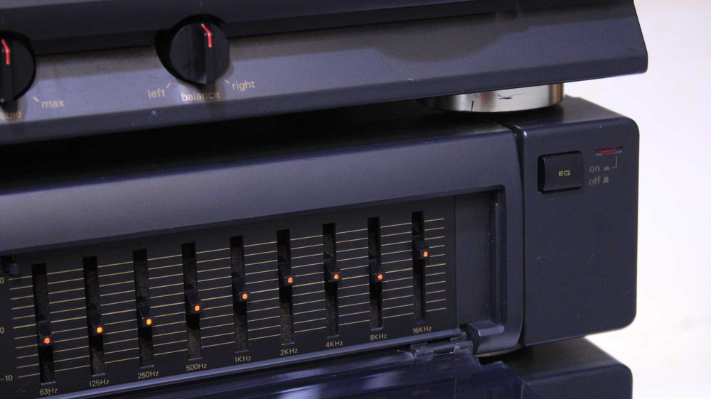 Linie audio Siemens,Amp,Cd,EQ,Tuner,2x40W.