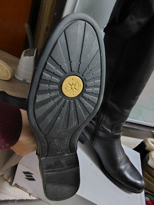 Cizme de piele, inalte