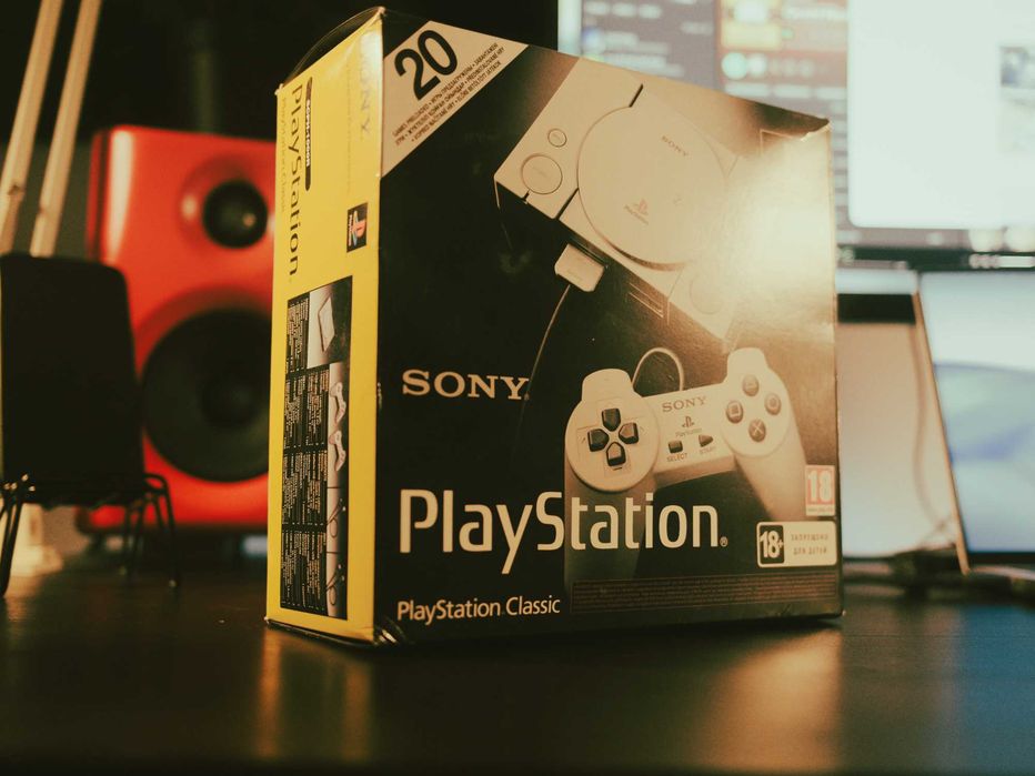 Vând Sony Playstation Classic