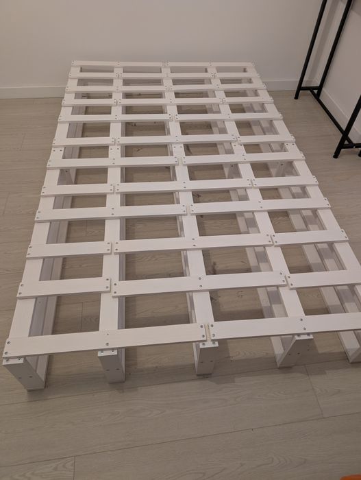 Saltea  Geladi memory foam  și cadru pat lemn