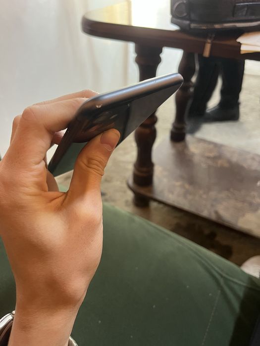 Iphone 11 128GB.
