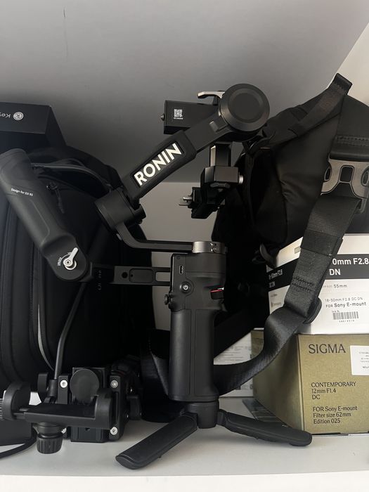 Dji Rs3 mini (  ca nou) pachet complet + brat Smallrig 4197
