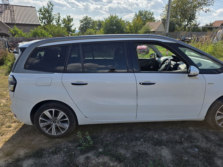 Dezmembrez c4 grand picasso 2016