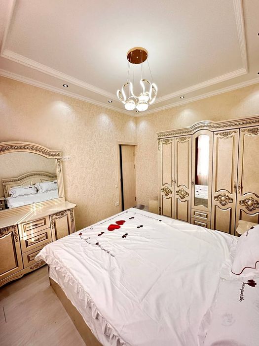 Байналминал 4/4/7.98м2 Срочно Продам квартиру