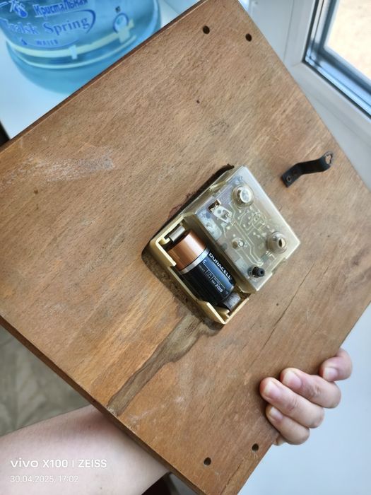 Продам часы настенные