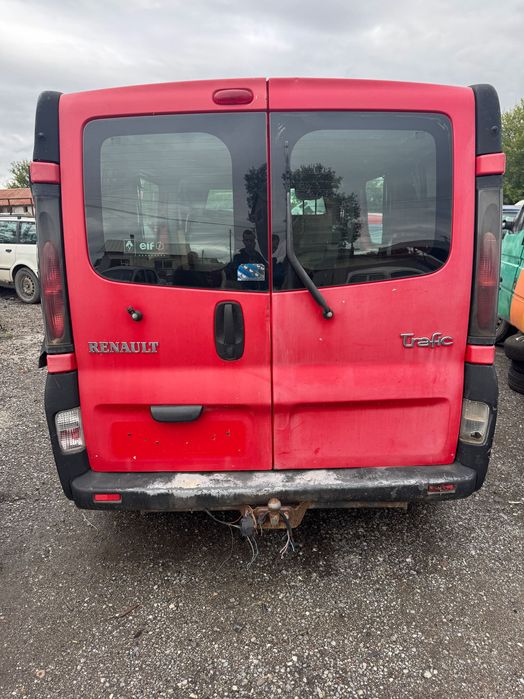 Renault  Trafic 1.9 dci дизел на части
