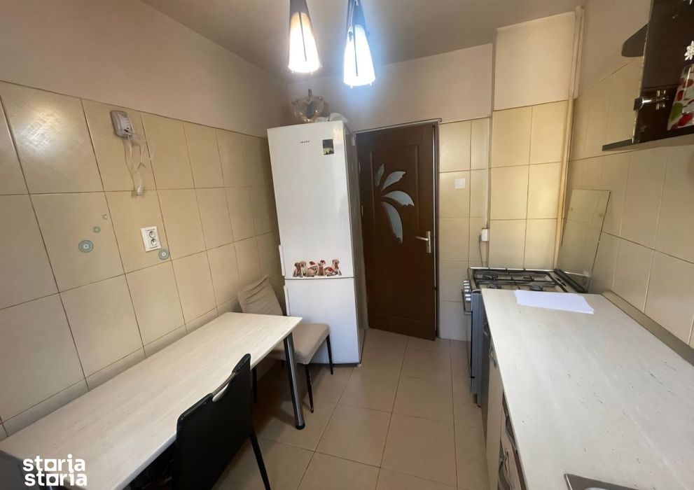 Apartament 2 camere în Calea București, mobilat și utilat, etajul 1/4