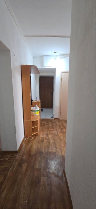 Продам 2 ком кв 45 м2 в районе 20 школы