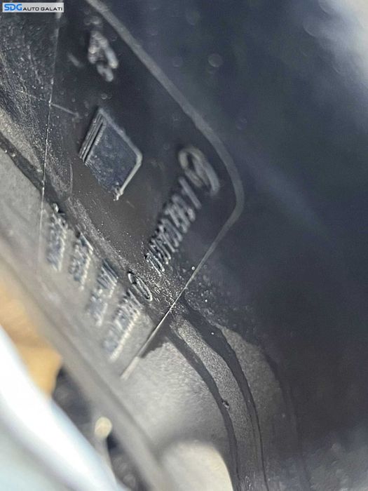 Carcasa Filtru Aer Stanga Mercedes CLS C219 W219 CLS320 CLS350 3.0 CDI V6 2004 - 2010 A6420940304 [C0375]