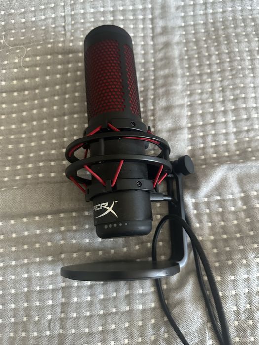 Продаю микрофон HyperX