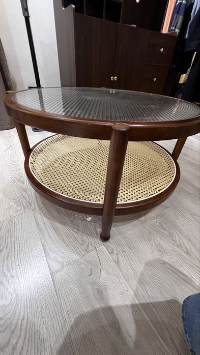 Журнальный столик