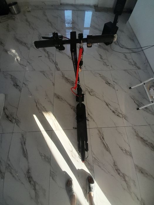 Vând trotineta electrica siver lite 10