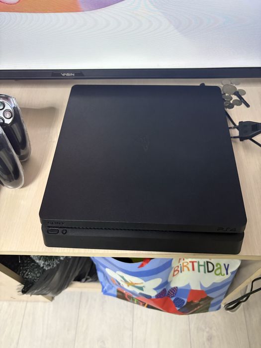 Продаю пс 4 1 тб