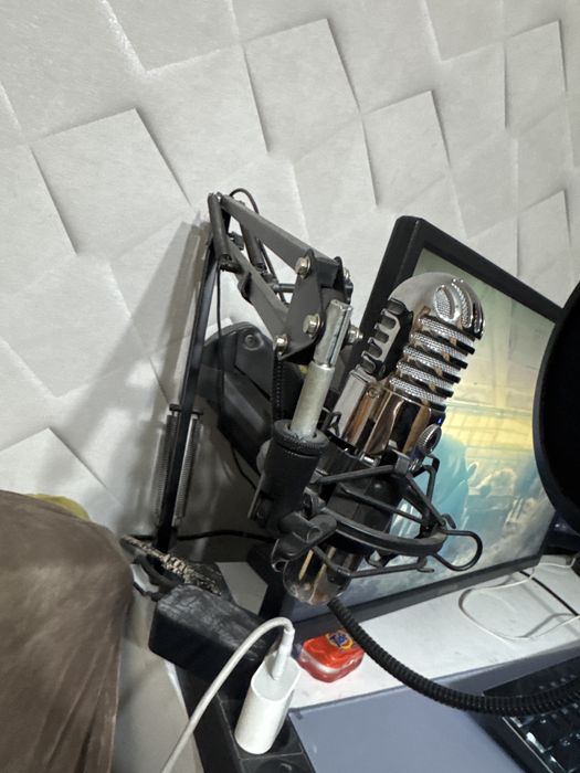 Микрофон студийный Samson