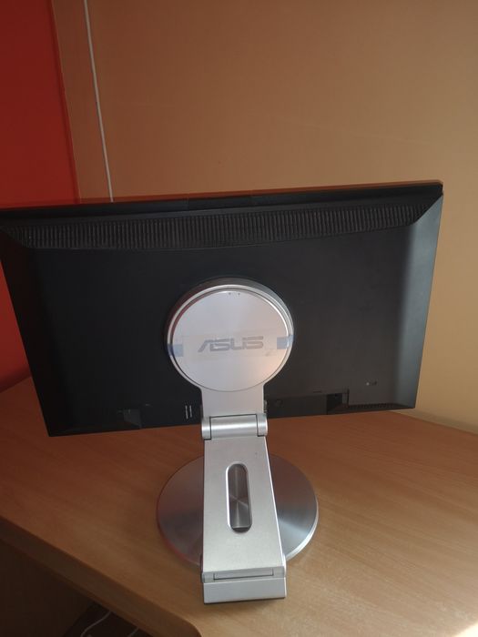 Тв Монитор  Asus, 21 инча