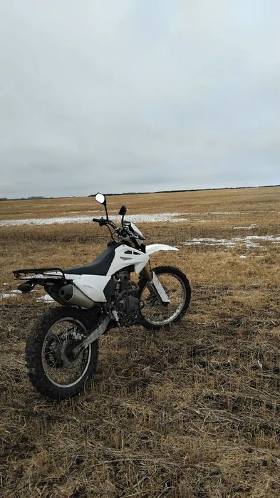 Продам эндуро 250 куб